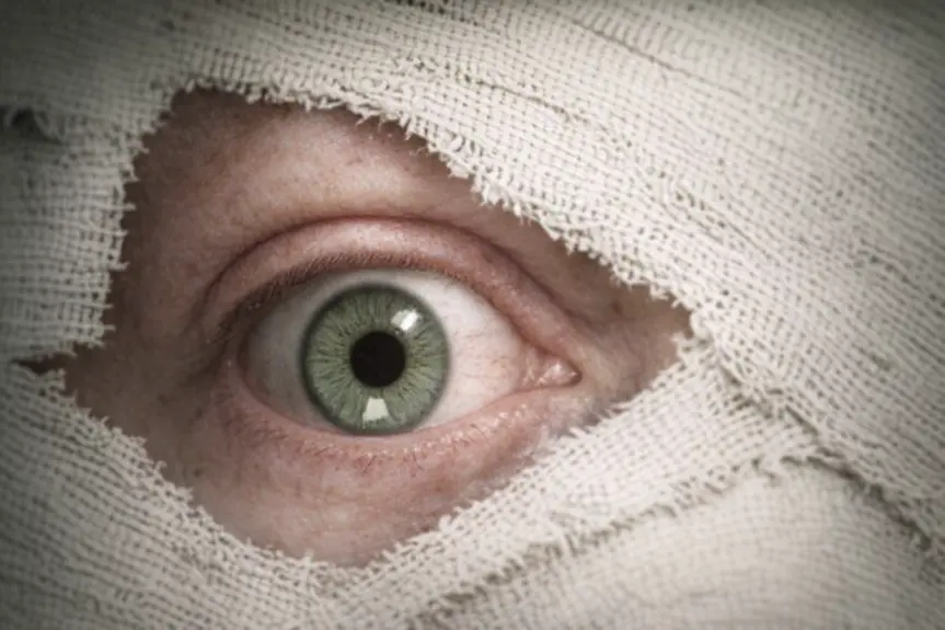 Sanitarium's Spooky Comeback: A '90s Horror Game Gets a Makeover!